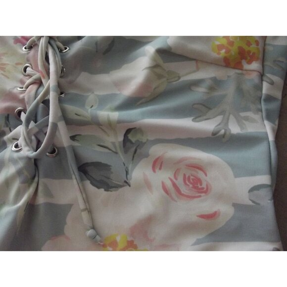 CUPSHE One Piece Swimsuit Womens Large lace up v-neck scalloped green coral pink - Picture 8 of 9